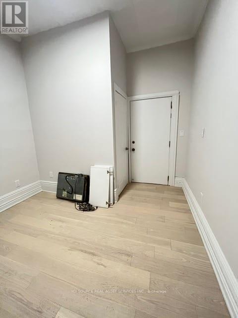 2 - 2 Bellwoods Park, Toronto, Ontario  M6J 1S4 - Photo 26 - C12637980