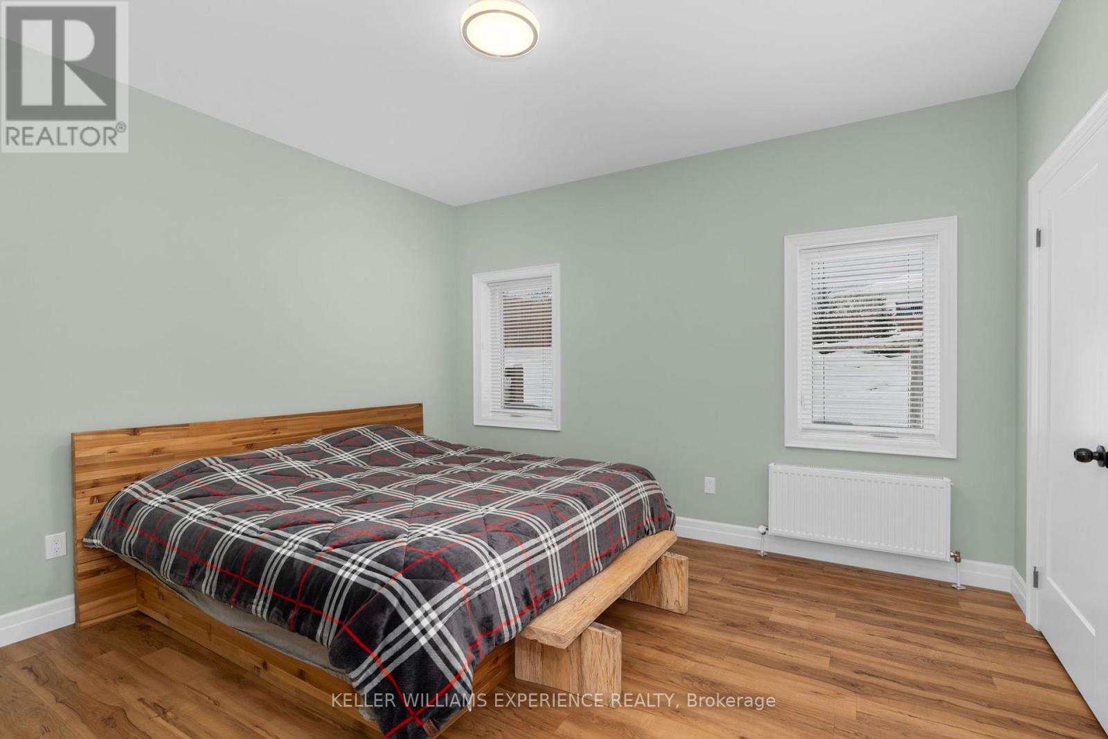 24 Rue Helene, Tiny, Ontario  L9M 0H1 - Photo 11 - S12792944