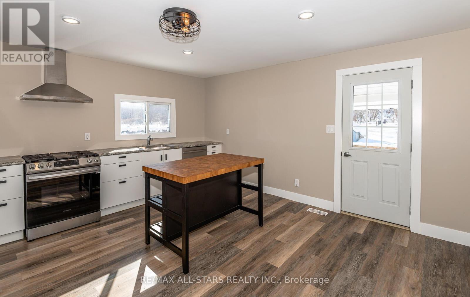 12530 County Road 16 Road, Severn, Ontario  L0K 2C0 - Photo 11 - S12793178