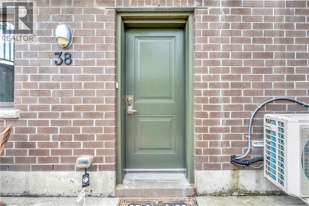 350 Fisher Mills Road Unit# 38, Cambridge, Ontario  N3C 0G8 - Photo 7 - 40805058