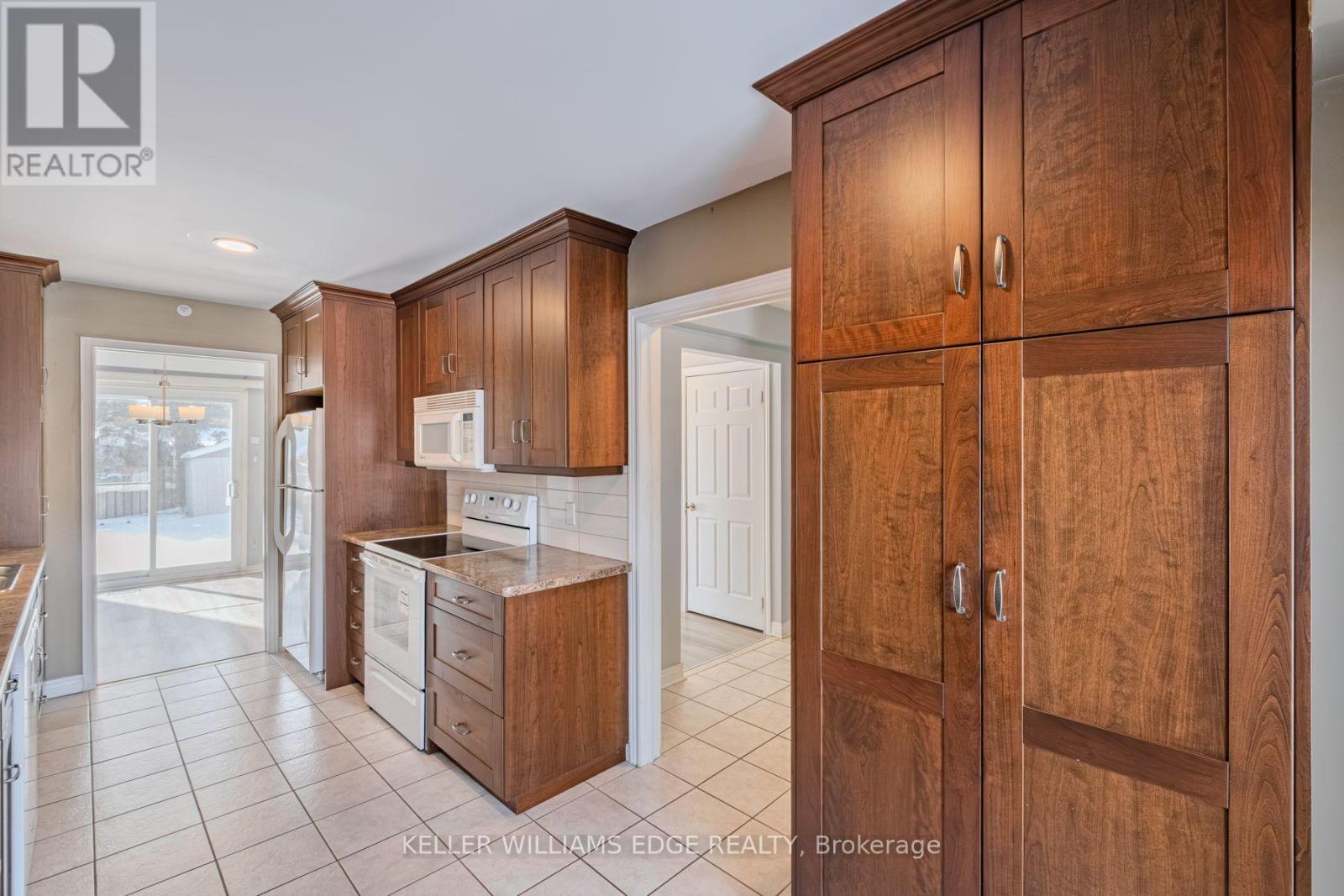 3217 Twin Oaks  Burlington On Crescent, Burlington, Ontario  L7M 3A8 - Photo 24 - W12792922