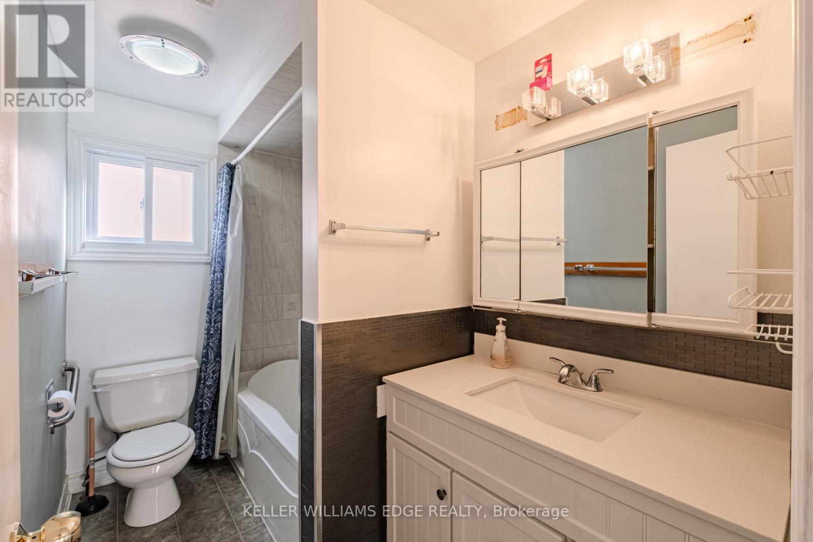 3217 Twin Oaks  Burlington On Crescent, Burlington, Ontario  L7M 3A8 - Photo 33 - W12792922