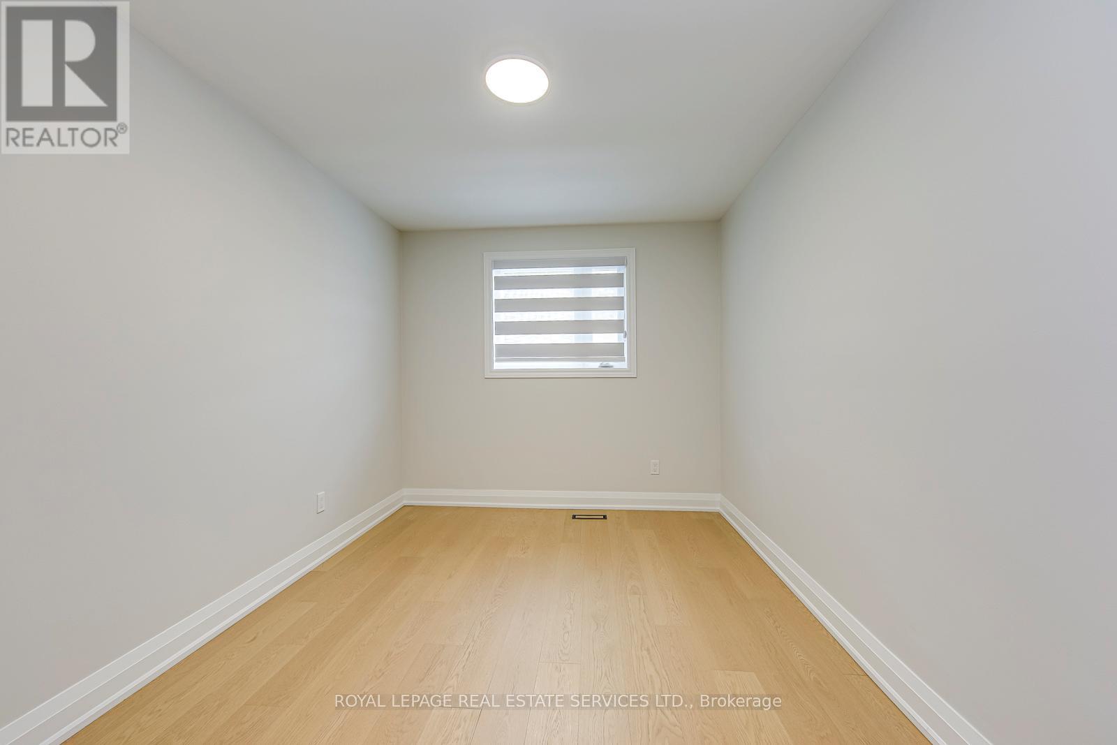 213 - 1055 Shawnmarr Drive W, Mississauga, Ontario  L5H 3V2 - Photo 23 - W12792936