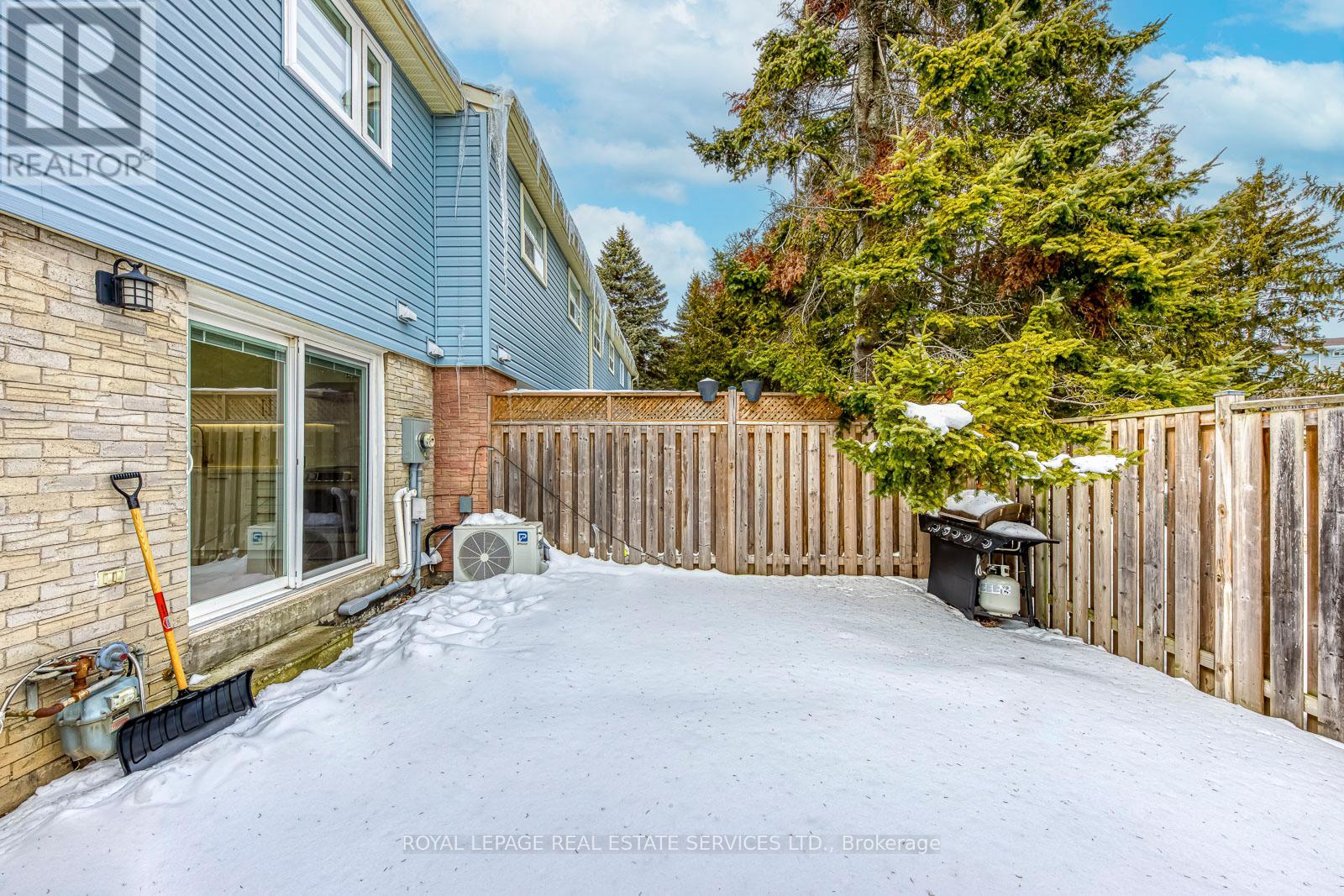 213 - 1055 Shawnmarr Drive W, Mississauga, Ontario  L5H 3V2 - Photo 37 - W12792936