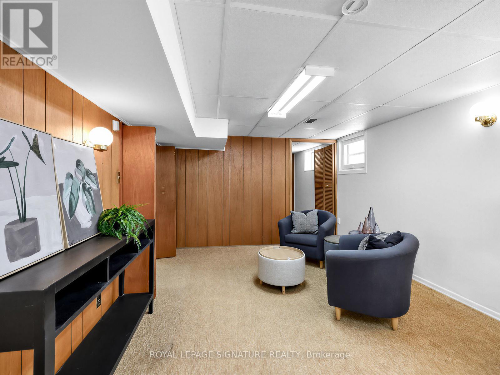 732 Melton Drive, Mississauga, Ontario  L4Y 1K6 - Photo 22 - W12792982