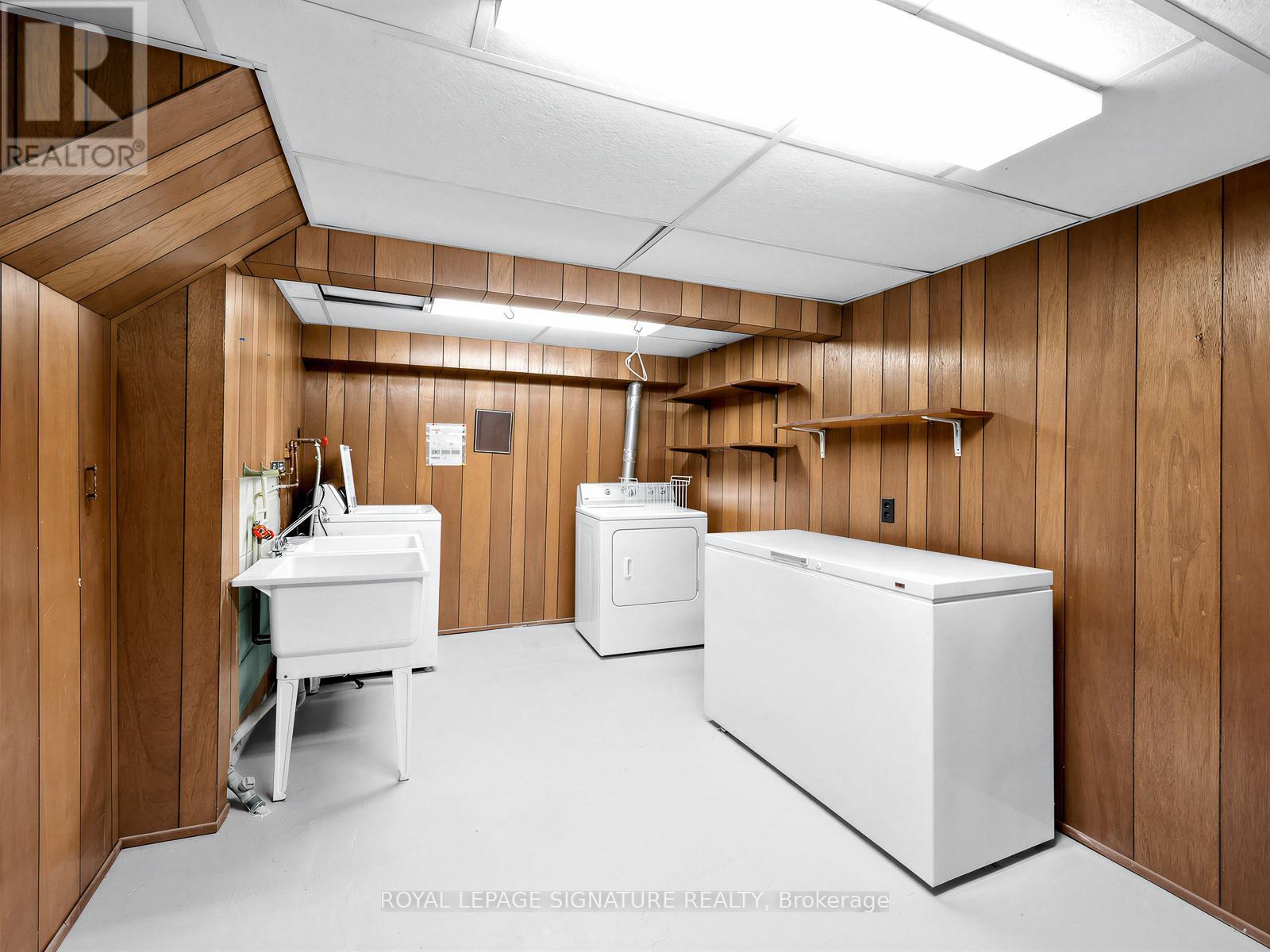 732 Melton Drive, Mississauga, Ontario  L4Y 1K6 - Photo 23 - W12792982