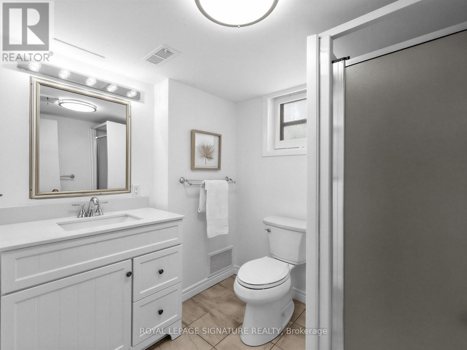 732 Melton Drive, Mississauga, Ontario  L4Y 1K6 - Photo 28 - W12792982