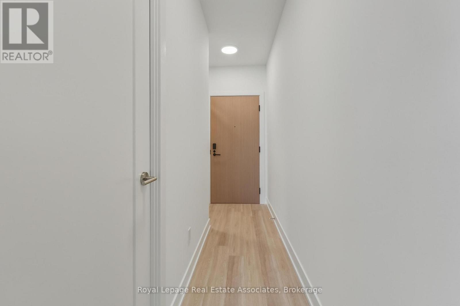 1603 - 60 Central Park Roadway, Toronto, Ontario  M9A 3K1 - Photo 18 - W12793018