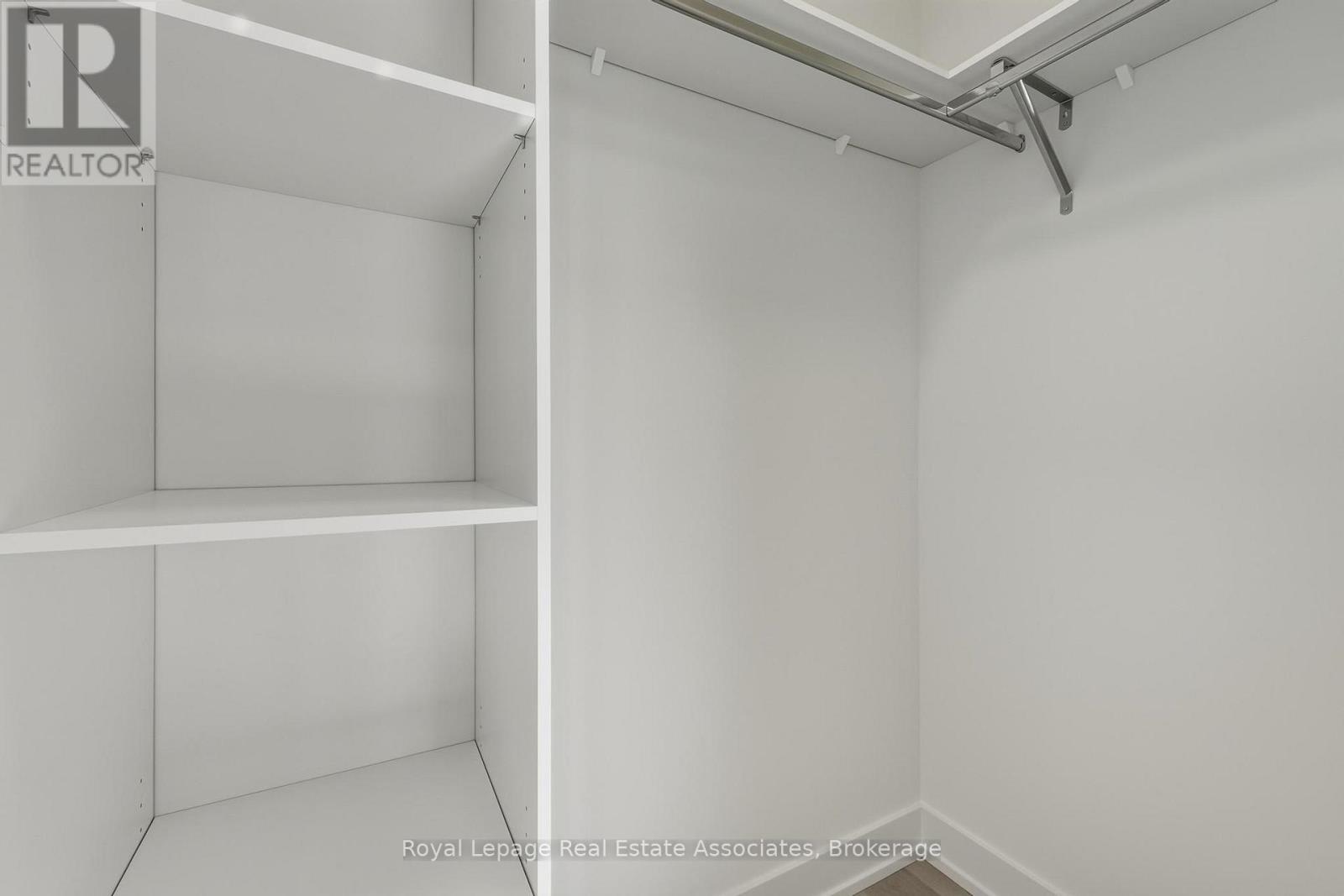 1605 - 60 Central Park Roadway, Toronto, Ontario  M9A 3K1 - Photo 13 - W12793034