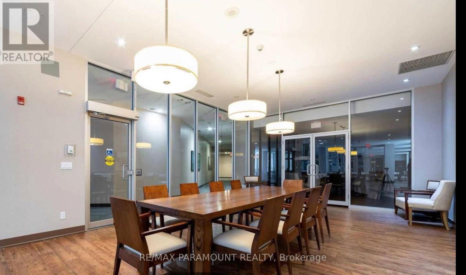 2004 - 2240 Lake Shore Boulevard W, Toronto, Ontario  M8V 1A5 - Photo 19 - W12793040