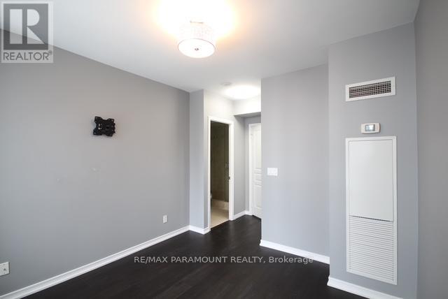 2004 - 2240 Lake Shore Boulevard W, Toronto, Ontario  M8V 1A5 - Photo 8 - W12793040