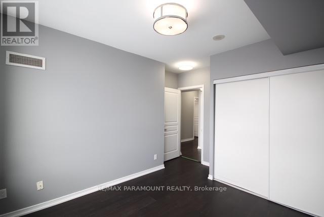 2004 - 2240 Lake Shore Boulevard W, Toronto, Ontario  M8V 1A5 - Photo 9 - W12793040