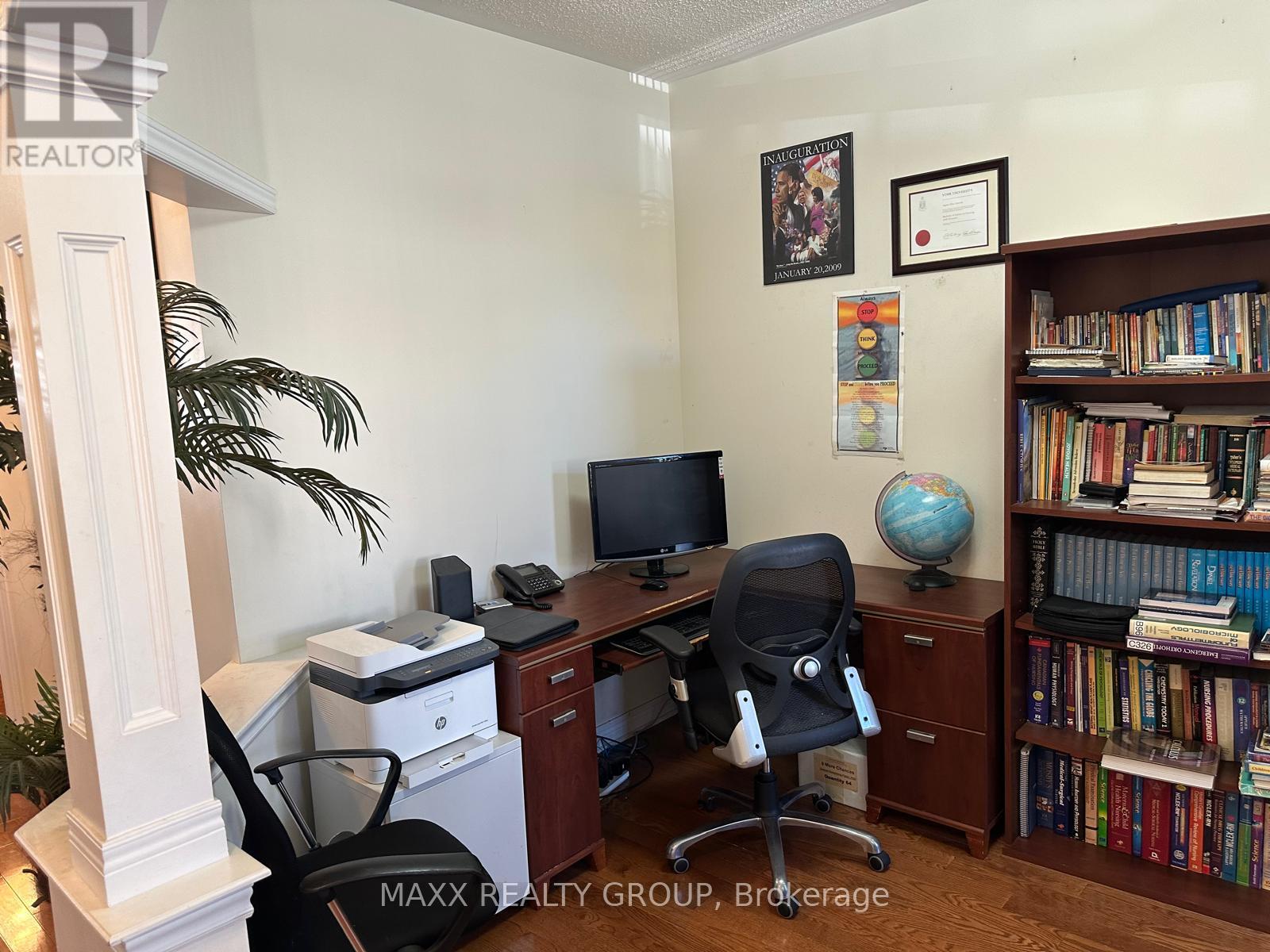 36 Beckenham Road, Brampton, Ontario  L6P 2L7 - Photo 10 - W12793042