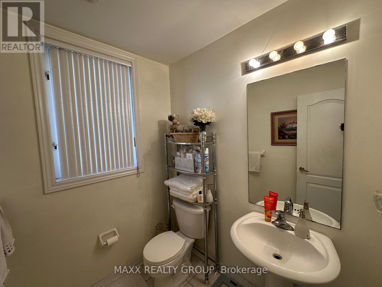 36 Beckenham Road, Brampton, Ontario  L6P 2L7 - Photo 32 - W12793042