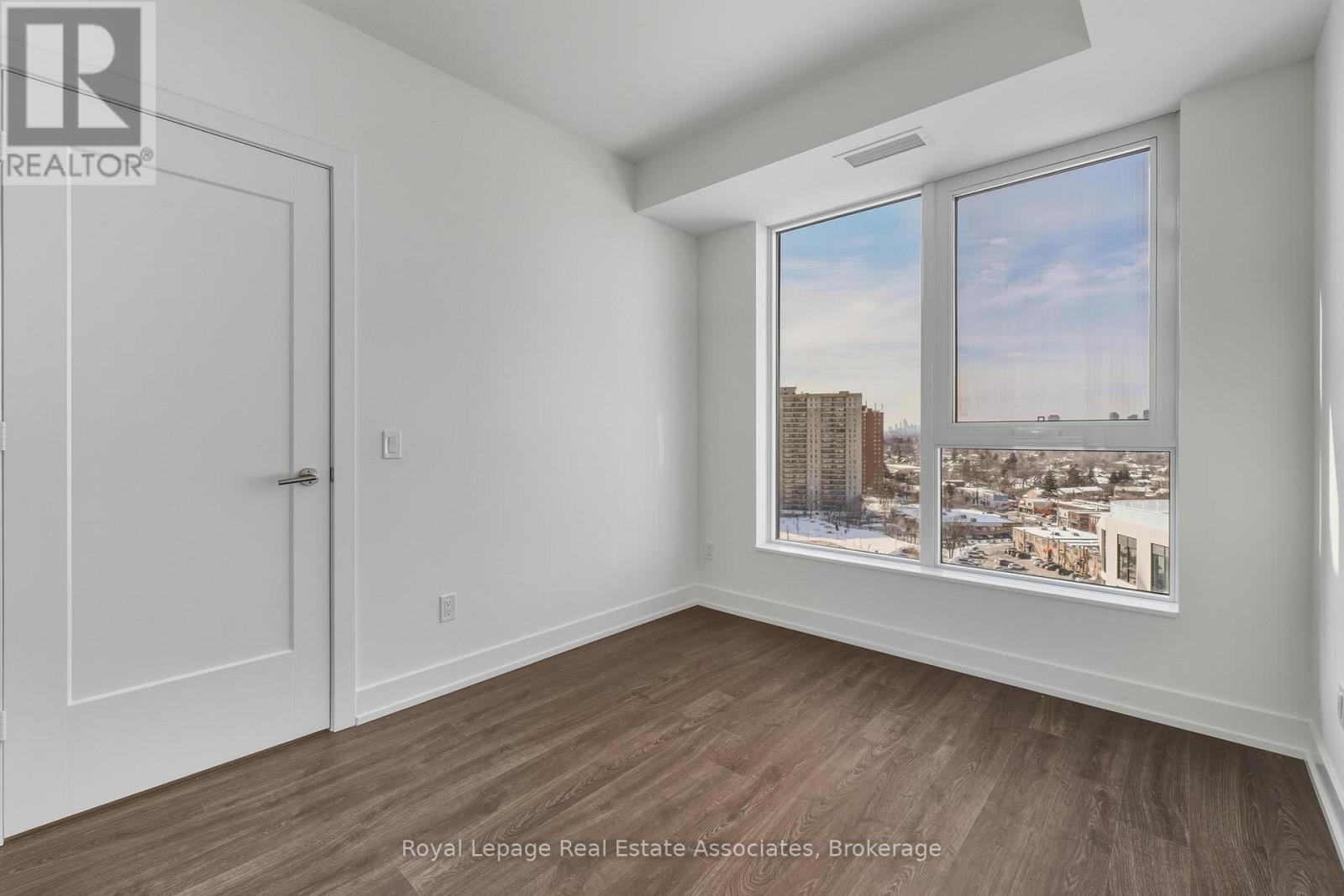 1611 - 60 Central Park Roadway, Toronto (Islington-City Centre West), Ontario  M9A 3K1 - Photo 12 - W12793054