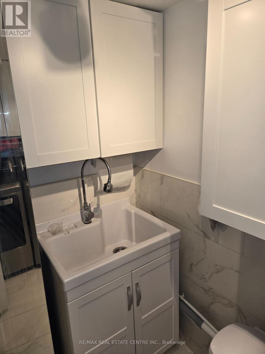 704 - 355 Rathburn Road E, Mississauga, Ontario L4Z 1H4 - Photo 25 - W12793066