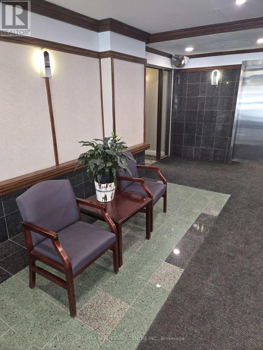 704 - 355 Rathburn Road E, Mississauga, Ontario L4Z 1H4 - Photo 38 - W12793066