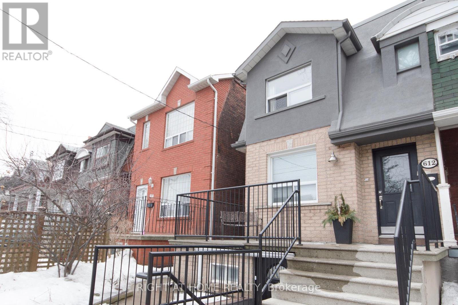 Upper - 612 St Clarens Avenue, Toronto, Ontario  M6H 3W9 - Photo 2 - W12793096
