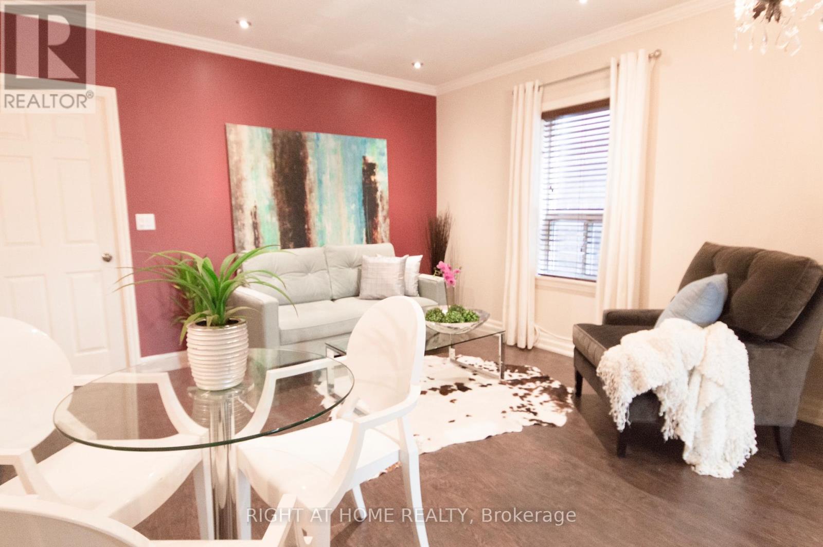 Upper - 612 St Clarens Avenue, Toronto, Ontario  M6H 3W9 - Photo 3 - W12793096