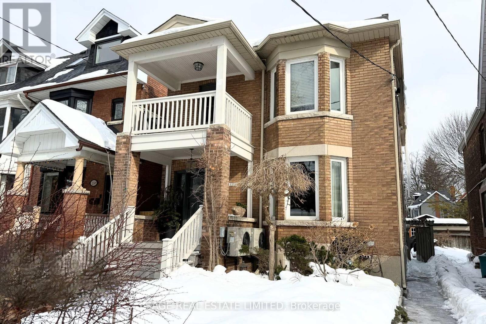 Upper - 129 Gilmour Avenue, Toronto, Ontario  M6P 3B2 - Photo 26 - W12793110
