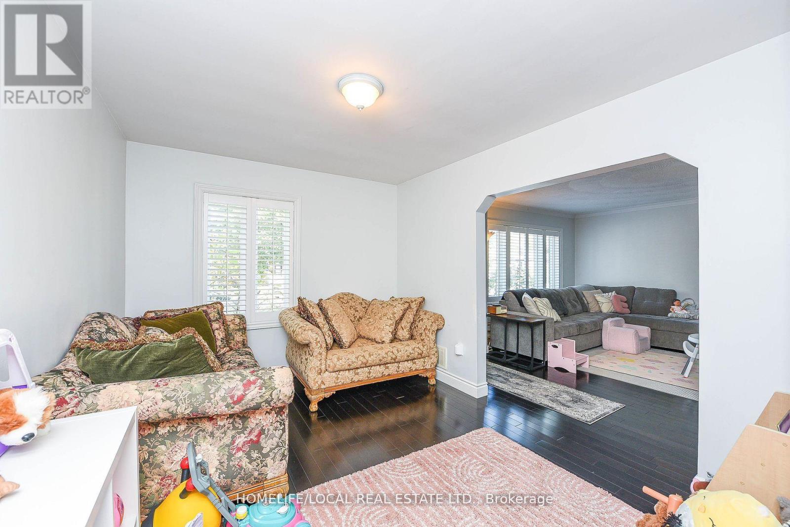 570 Exbury Crescent, Mississauga, Ontario  L5G 2P4 - Photo 19 - W12793134