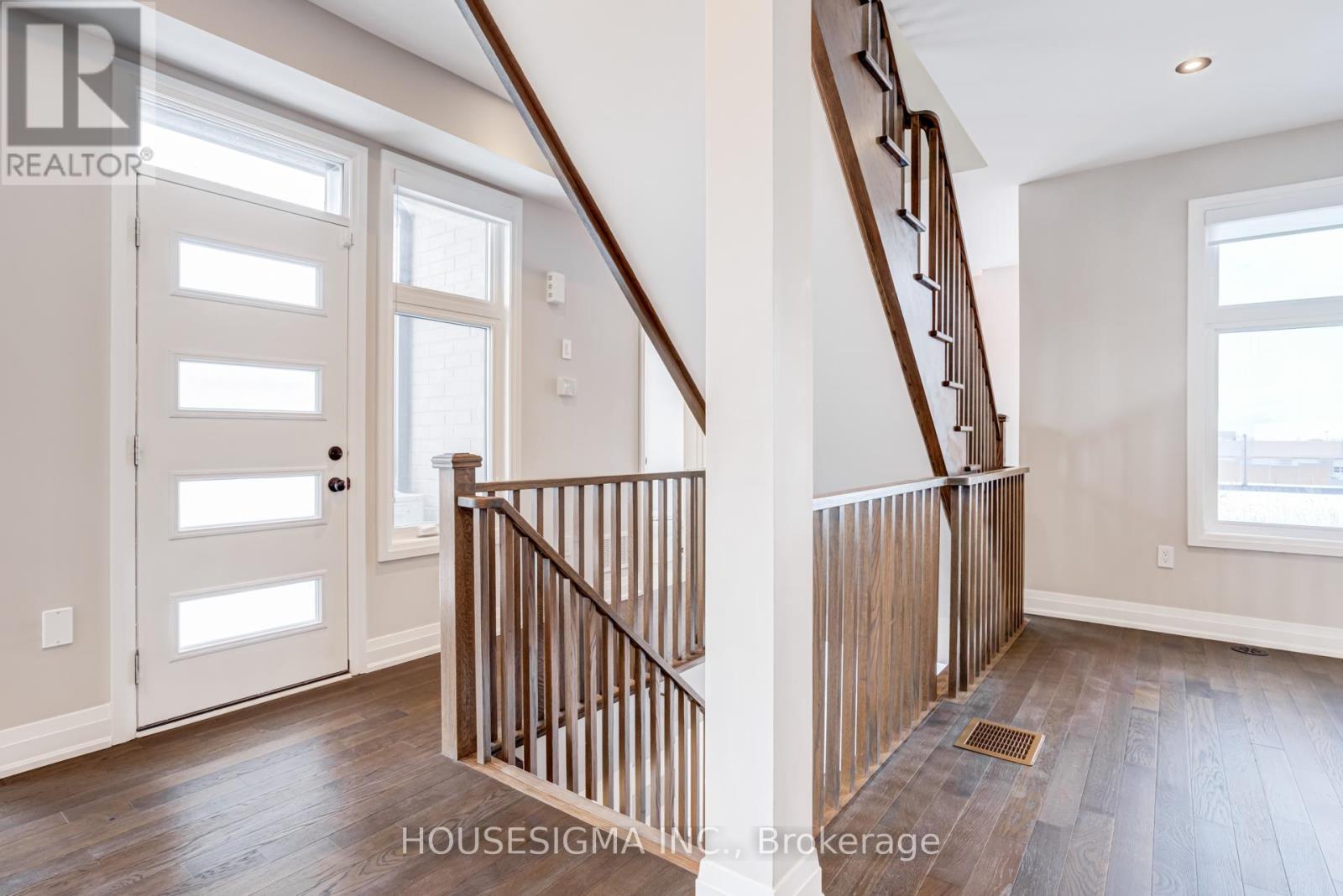 1264 Merton Road, Oakville, Ontario  L6M 5M1 - Photo 11 - W12793162