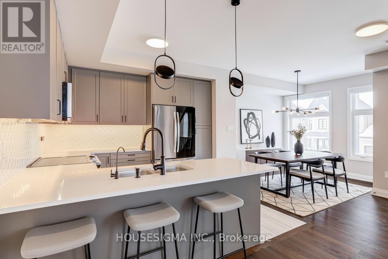 1264 Merton Road, Oakville, Ontario  L6M 5M1 - Photo 14 - W12793162