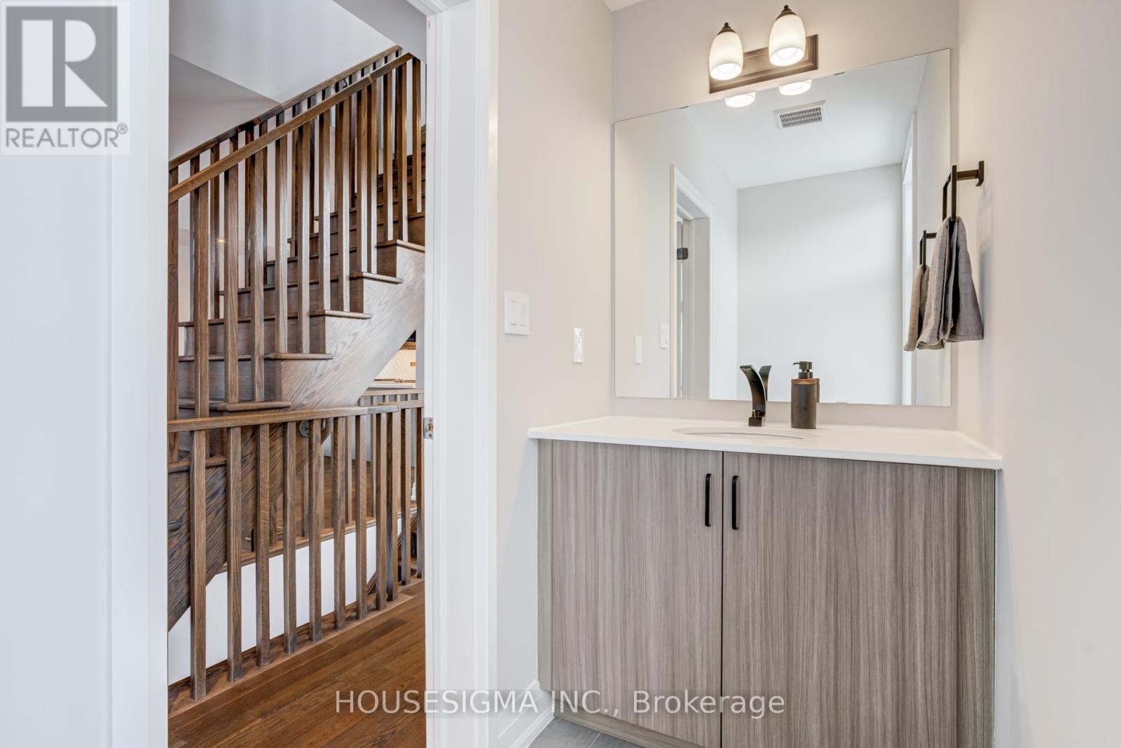 1264 Merton Road, Oakville, Ontario  L6M 5M1 - Photo 21 - W12793162