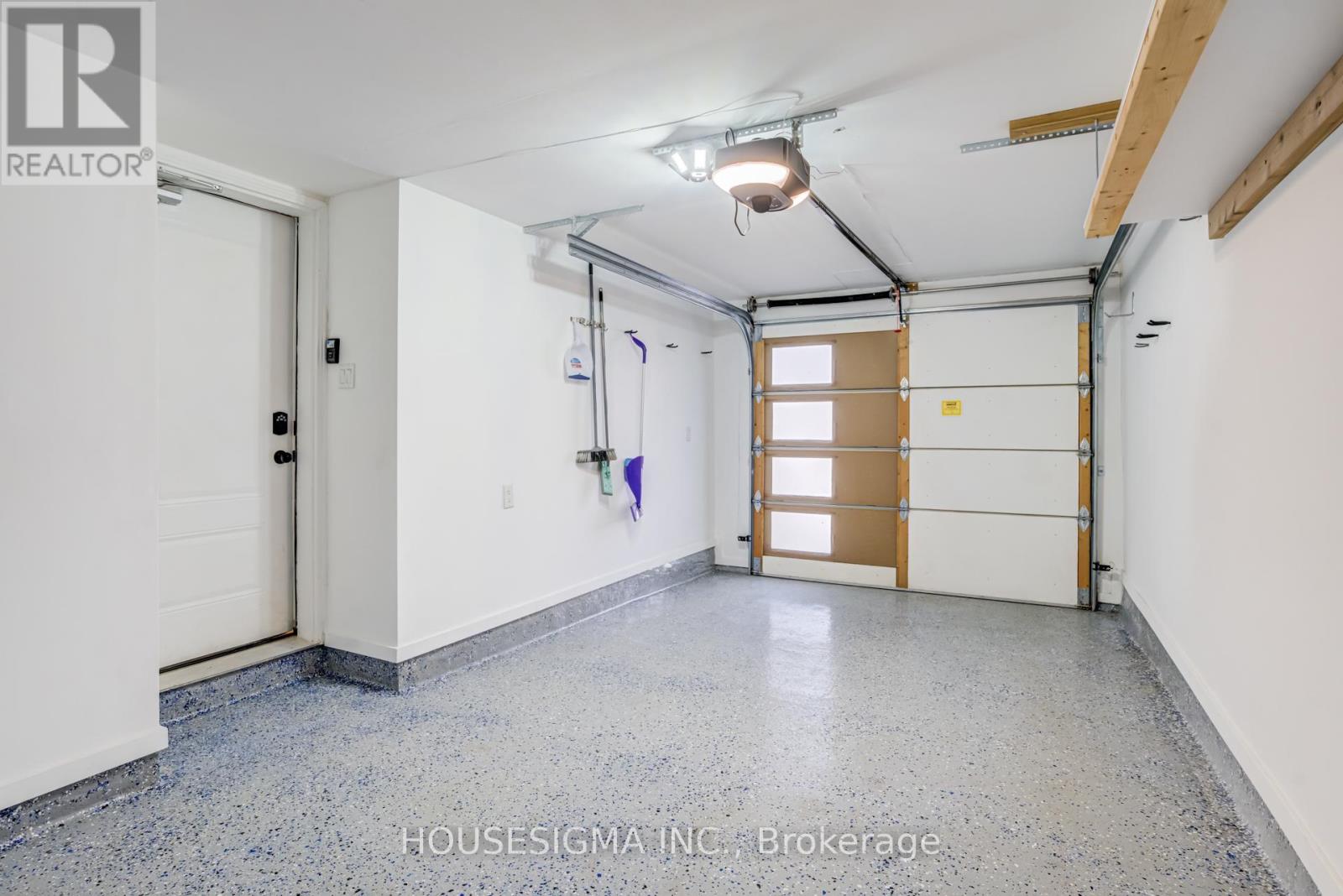 1264 Merton Road, Oakville, Ontario  L6M 5M1 - Photo 33 - W12793162