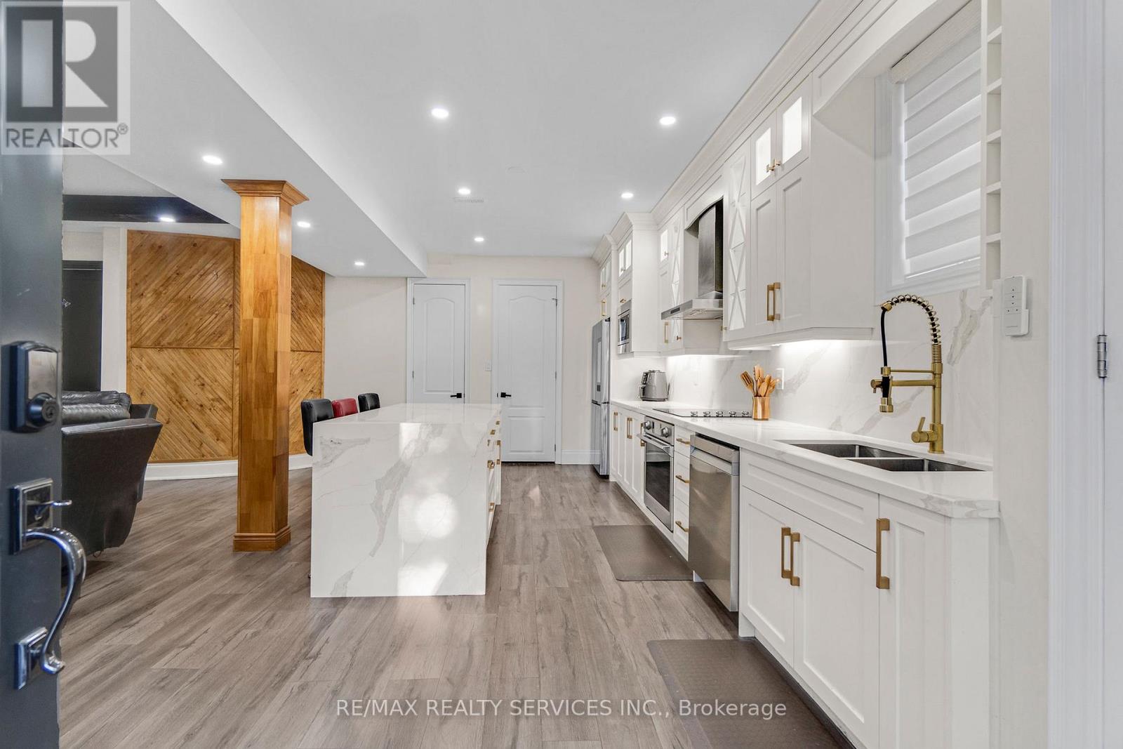 Bsmt - 66 Hanbury Crescent, Brampton, Ontario  L6X 5N7 - Photo 2 - W12793192