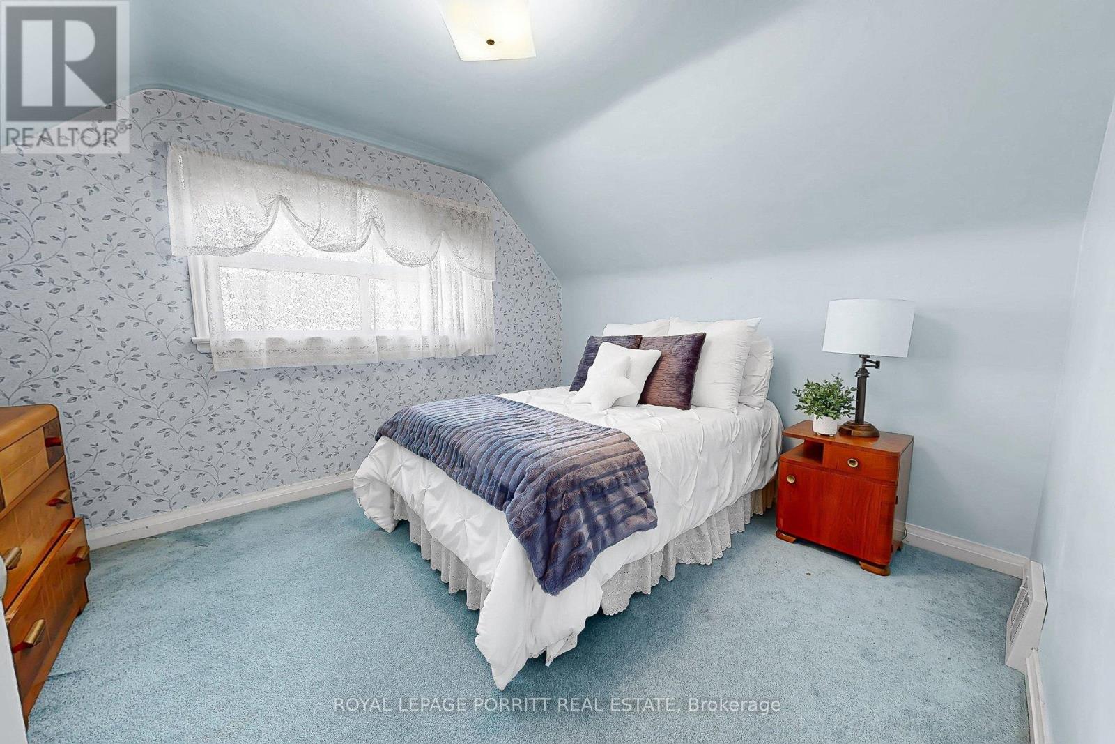 38 Eltham Drive, Toronto, Ontario  M8W 2J2 - Photo 18 - W12793230