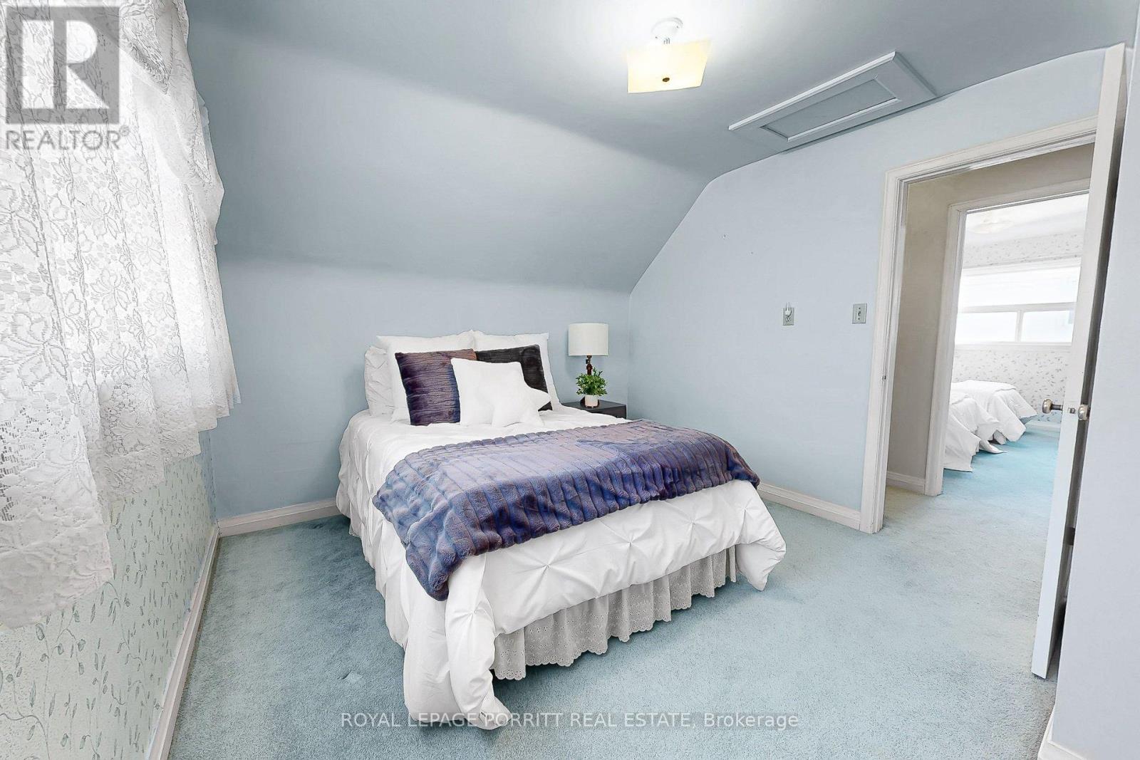 38 Eltham Drive, Toronto, Ontario  M8W 2J2 - Photo 19 - W12793230