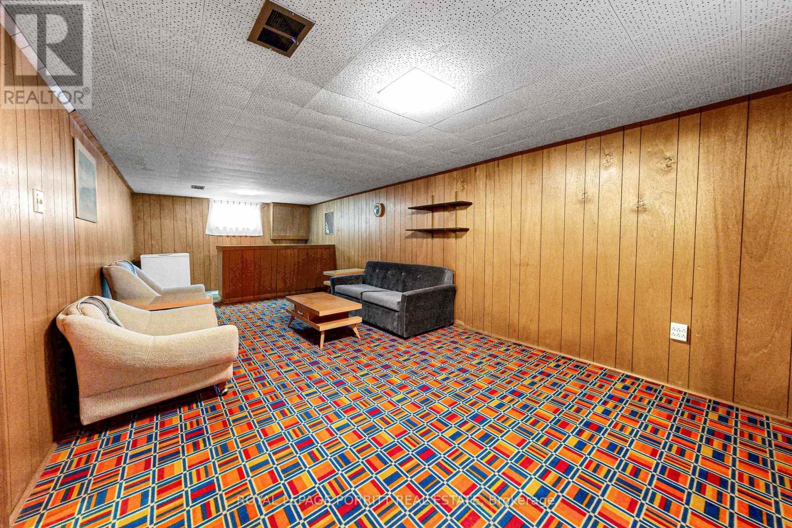 38 Eltham Drive, Toronto, Ontario  M8W 2J2 - Photo 23 - W12793230