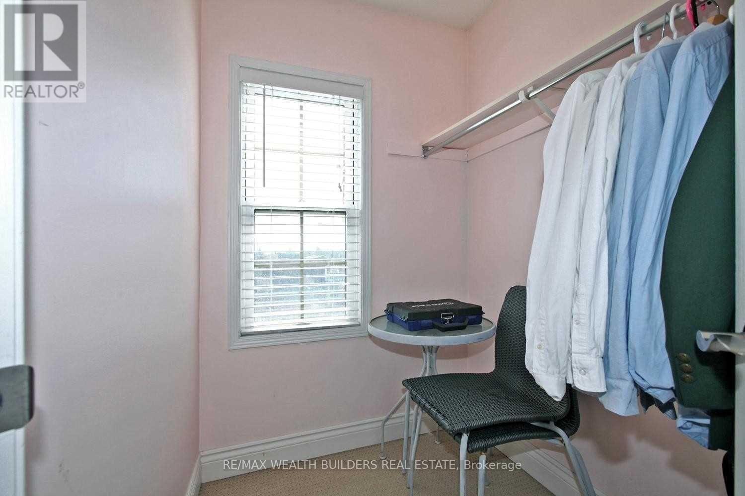 8 - 3000 Lake Shore Blvd West Boulevard, Toronto, Ontario  M8V 4B9 - Photo 15 - W12793236