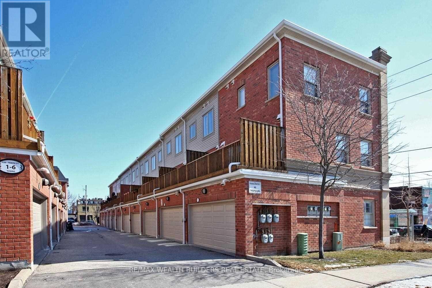 8 - 3000 Lake Shore Blvd West Boulevard, Toronto, Ontario  M8V 4B9 - Photo 18 - W12793236