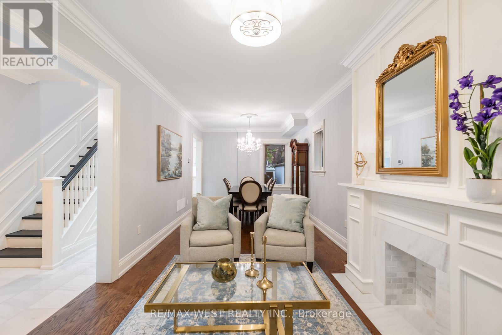 470 Runnymede Road, Toronto, Ontario  M6S 2Z2 - Photo 12 - W12793278