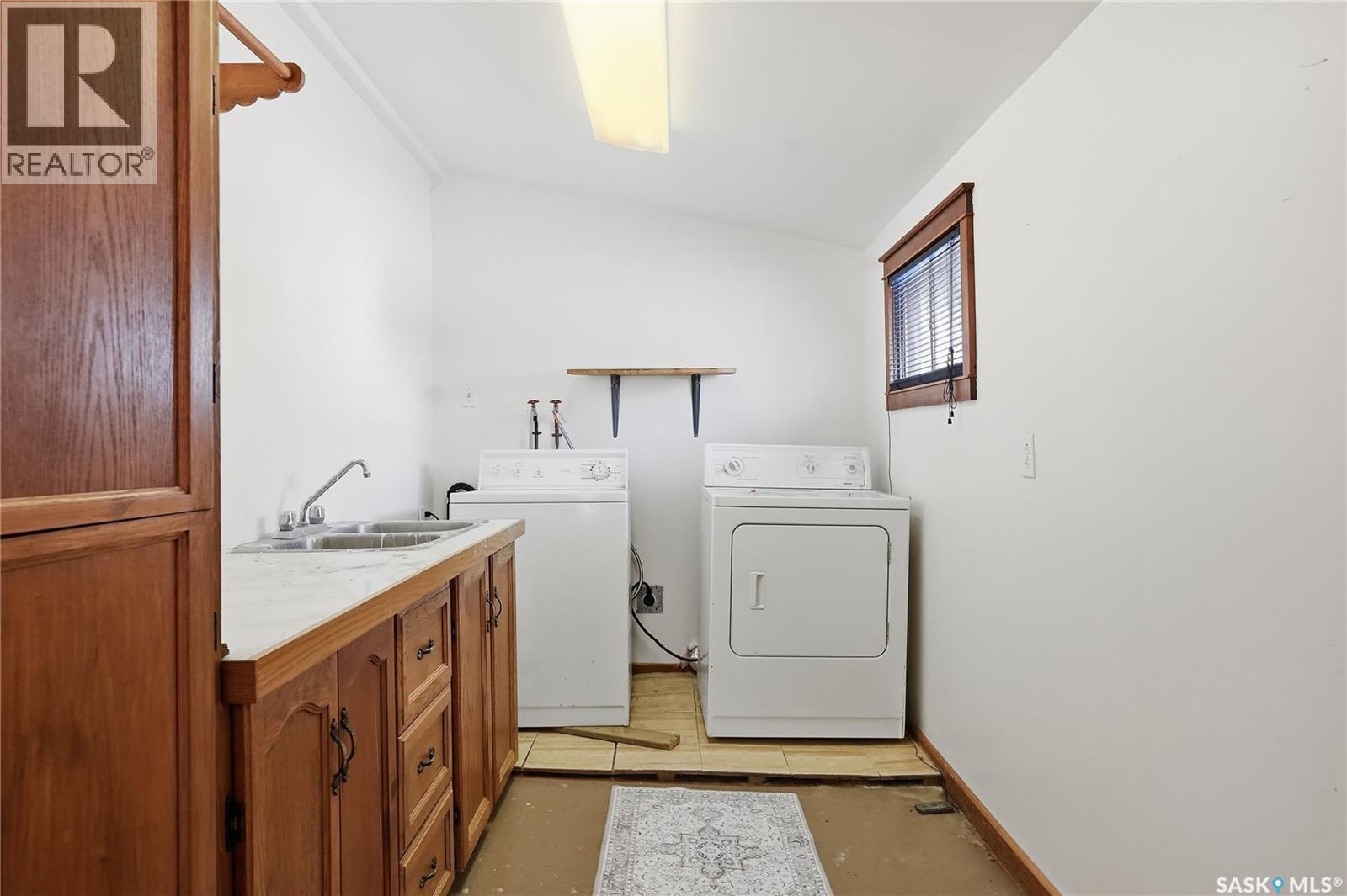 307 2nd Street W, Delisle, Saskatchewan  S0L 0P0 - Photo 42 - SK028696