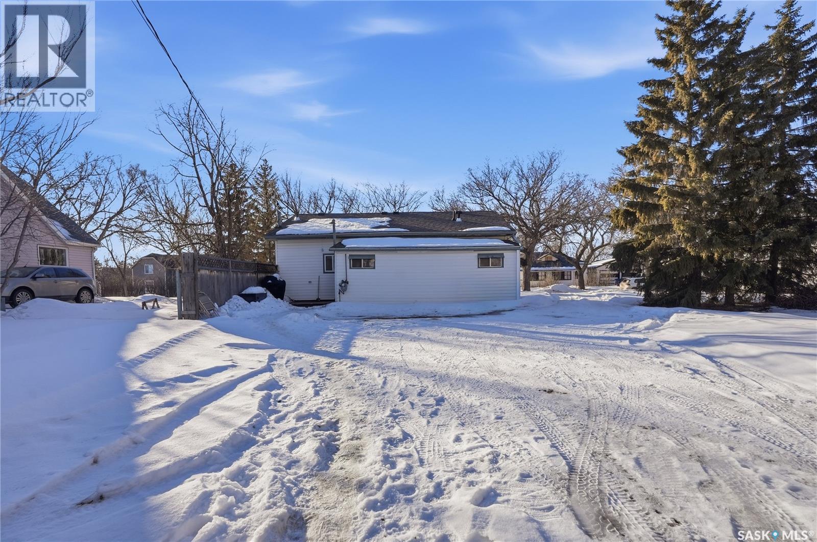 307 2nd Street W, Delisle, Saskatchewan  S0L 0P0 - Photo 49 - SK028696