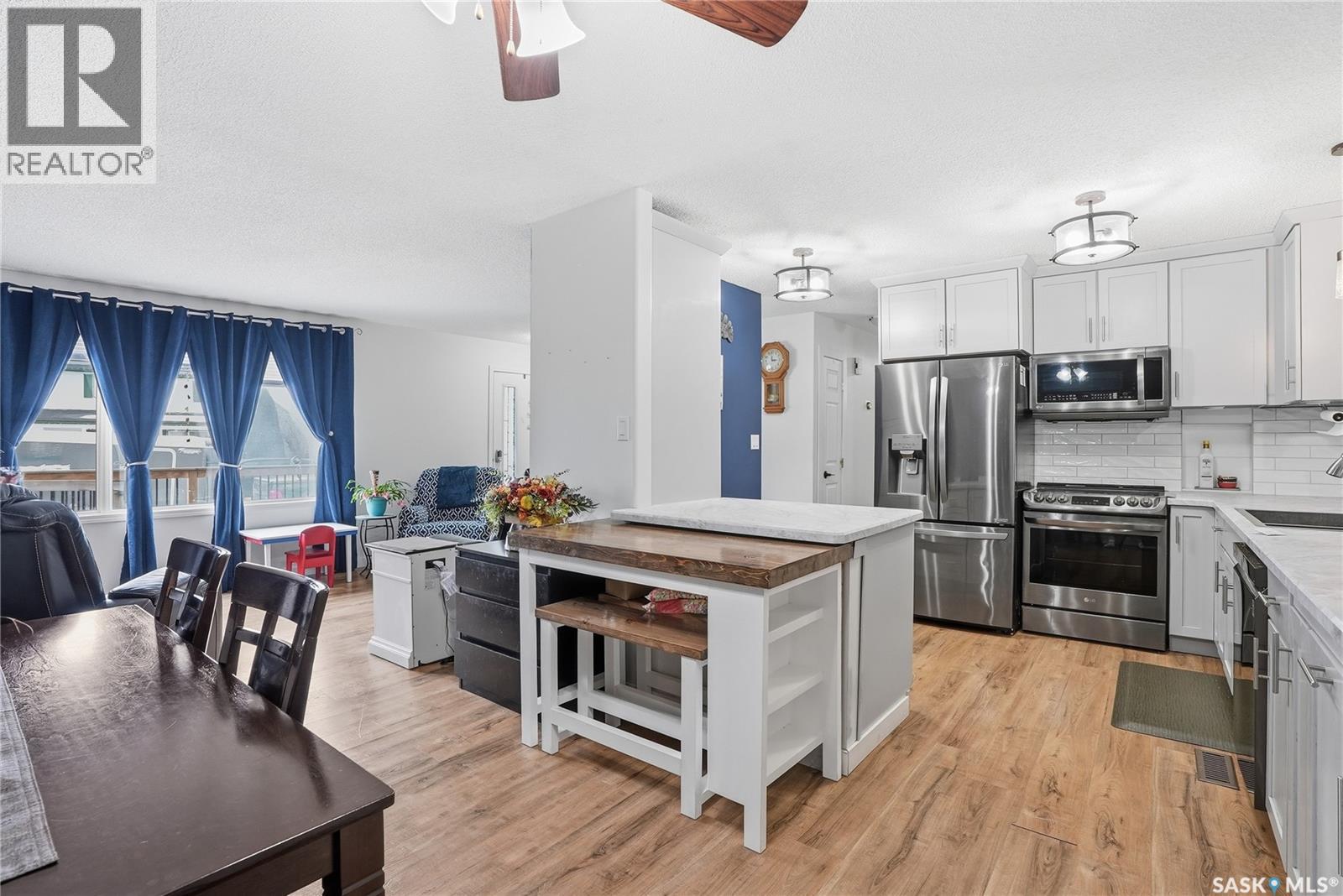 406 7th Avenue N, Warman, Saskatchewan  S0K 4S0 - Photo 9 - SK028624