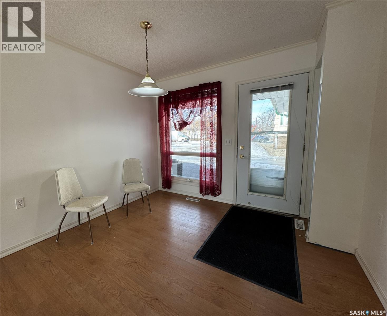 105 111 2nd Avenue E, Rosetown, Saskatchewan  S0L 2V0 - Photo 12 - SK028601