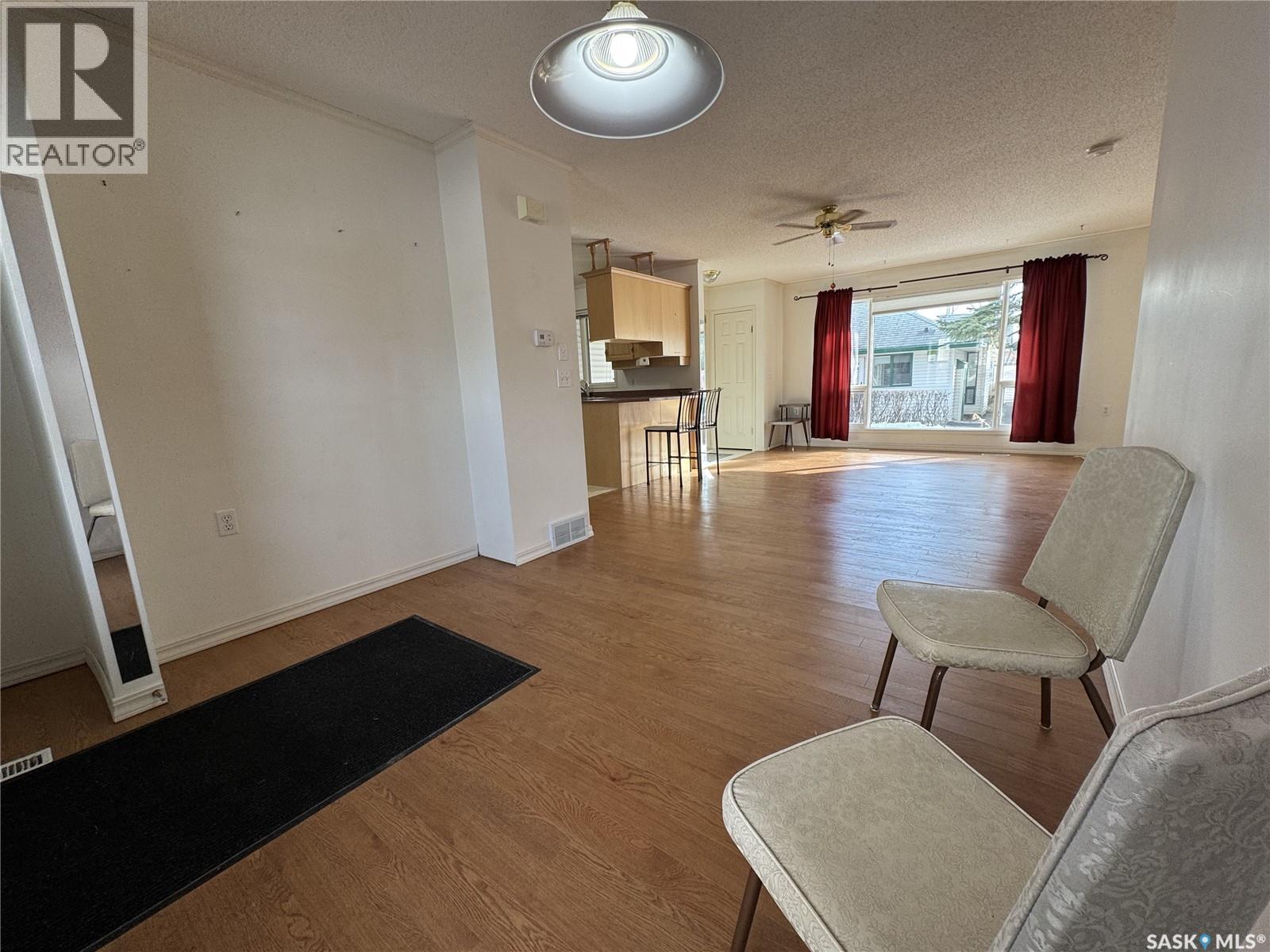 105 111 2nd Avenue E, Rosetown, Saskatchewan  S0L 2V0 - Photo 14 - SK028601