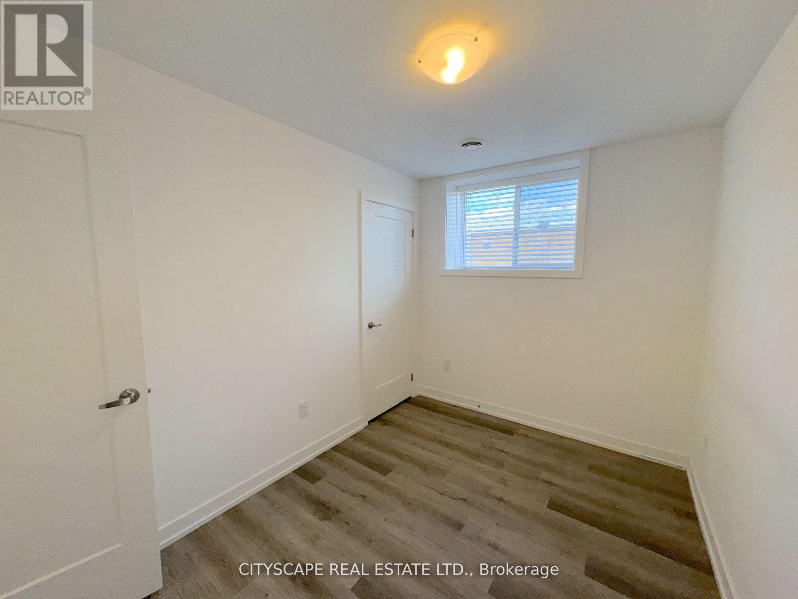 612 - 4263 Fourth Avenue, Niagara Falls (Downtown), Ontario  L2E 0C2 - Photo 12 - X12792980