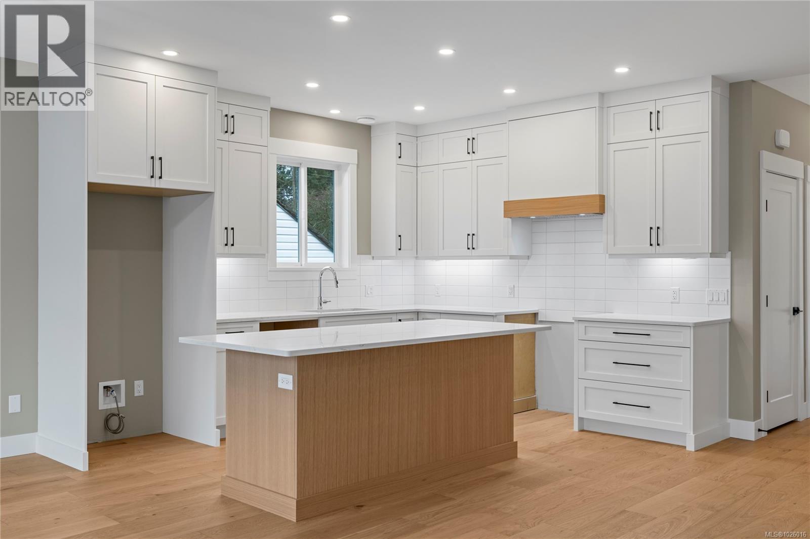 715 Doehle Ave, Parksville, British Columbia  V9P 2V1 - Photo 24 - 1026016