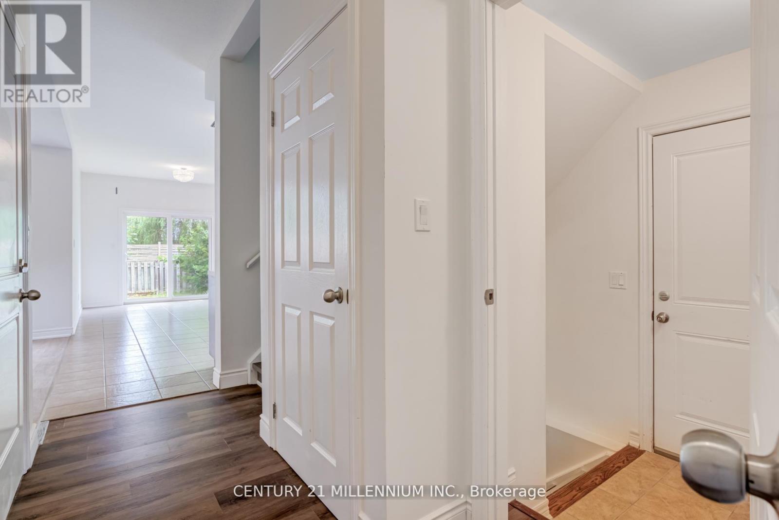 Upper - 38 Kent Street, St. Catharines (Western Hill), Ontario  L2S 1H2 - Photo 33 - X12793038