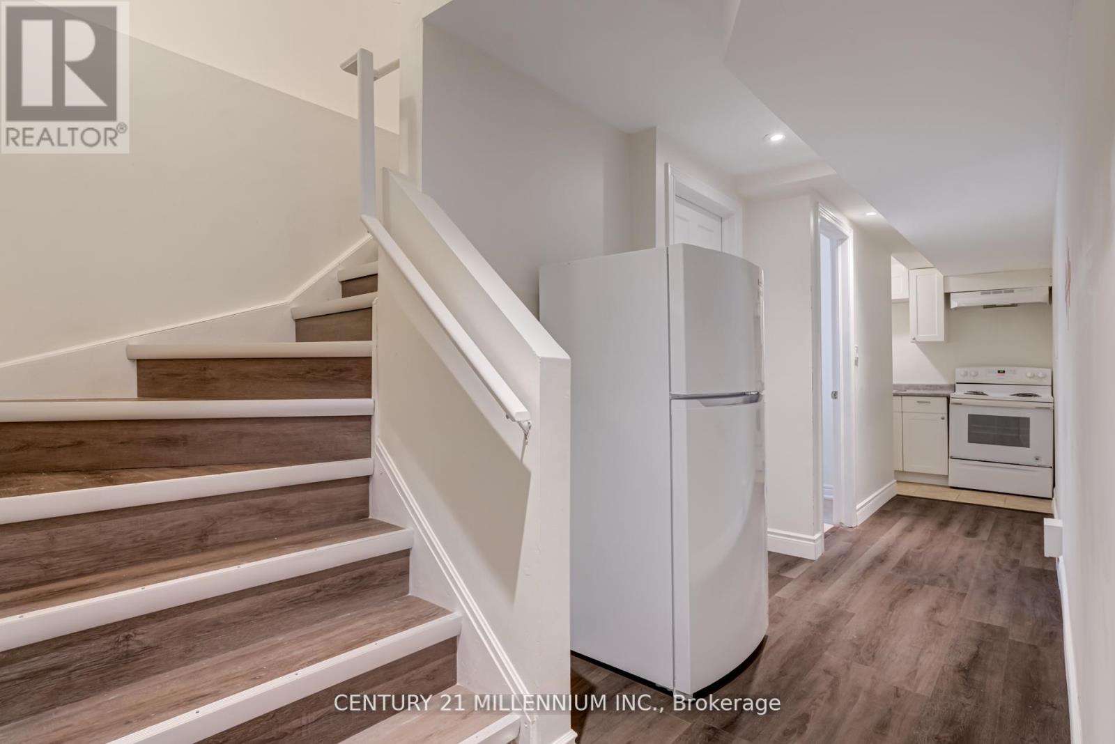 38 Kent Street, St. Catharines (Western Hill), Ontario  L2S 1H2 - Photo 35 - X12793158