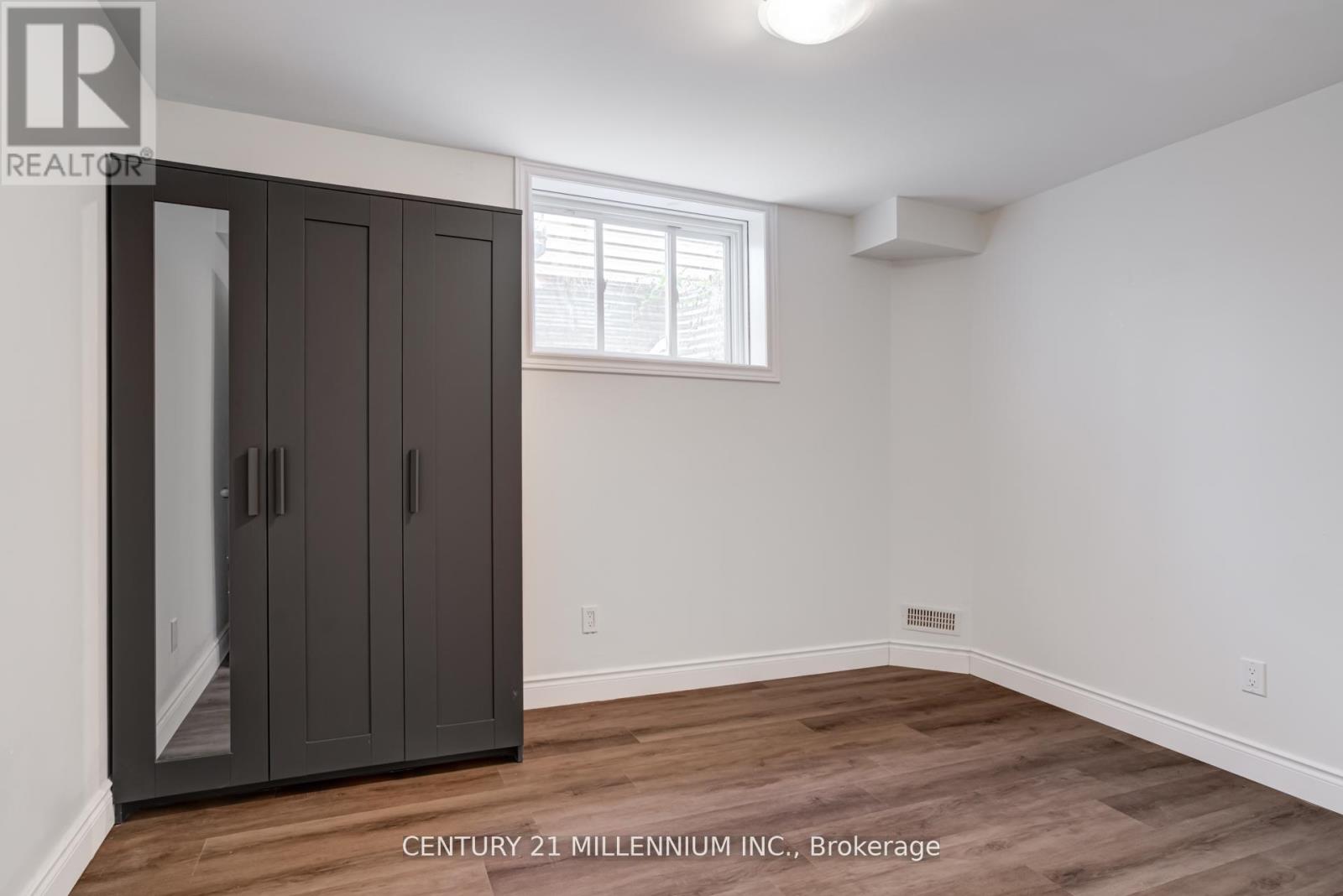 38 Kent Street, St. Catharines (Western Hill), Ontario  L2S 1H2 - Photo 41 - X12793158