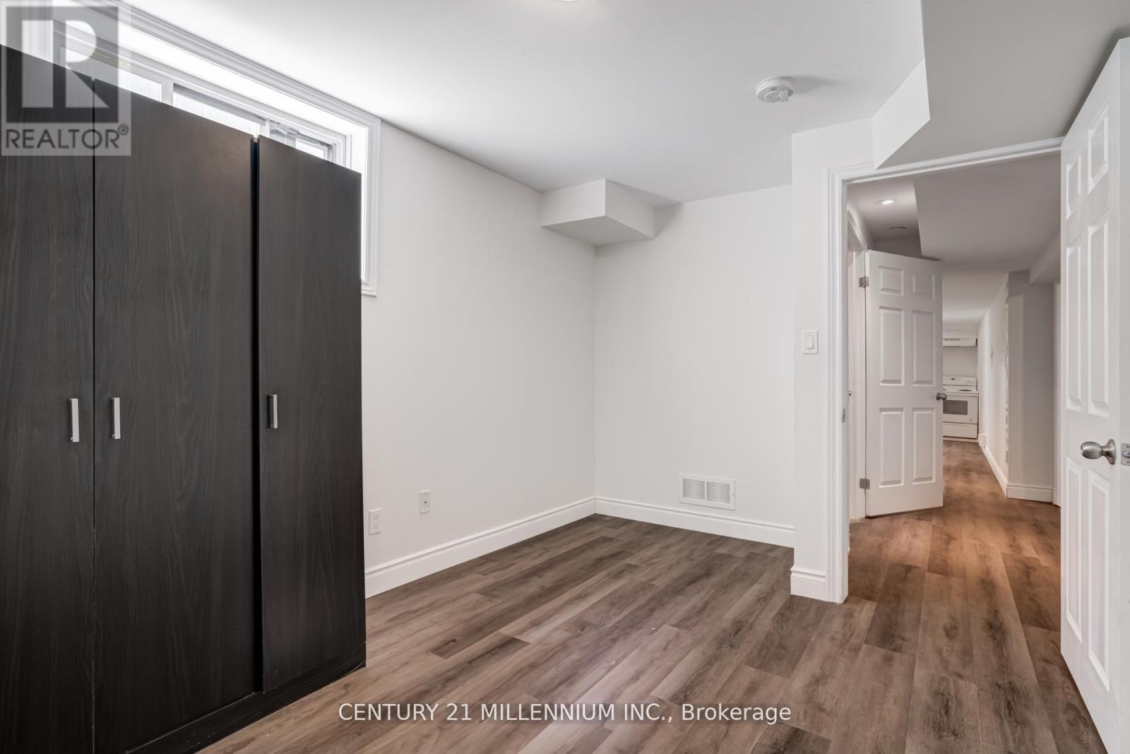 38 Kent Street, St. Catharines (Western Hill), Ontario  L2S 1H2 - Photo 44 - X12793158