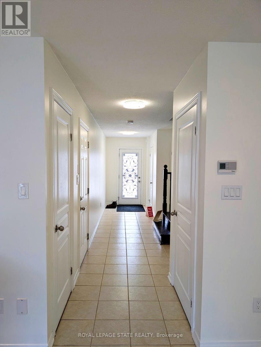 175 Penny Lane, Hamilton, Ontario  L8J 0E2 - Photo 6 - X12793210