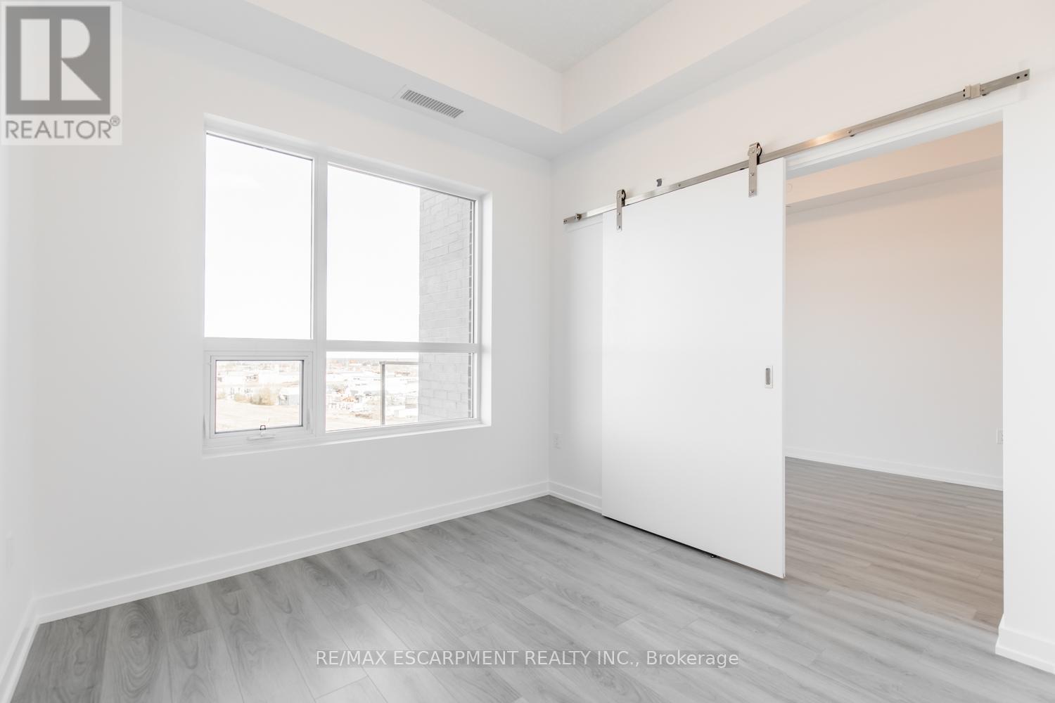 611 - 5055 Greenlane Road, Lincoln (Lincoln Lake), Ontario  L0R 1B3 - Photo 21 - X12793254