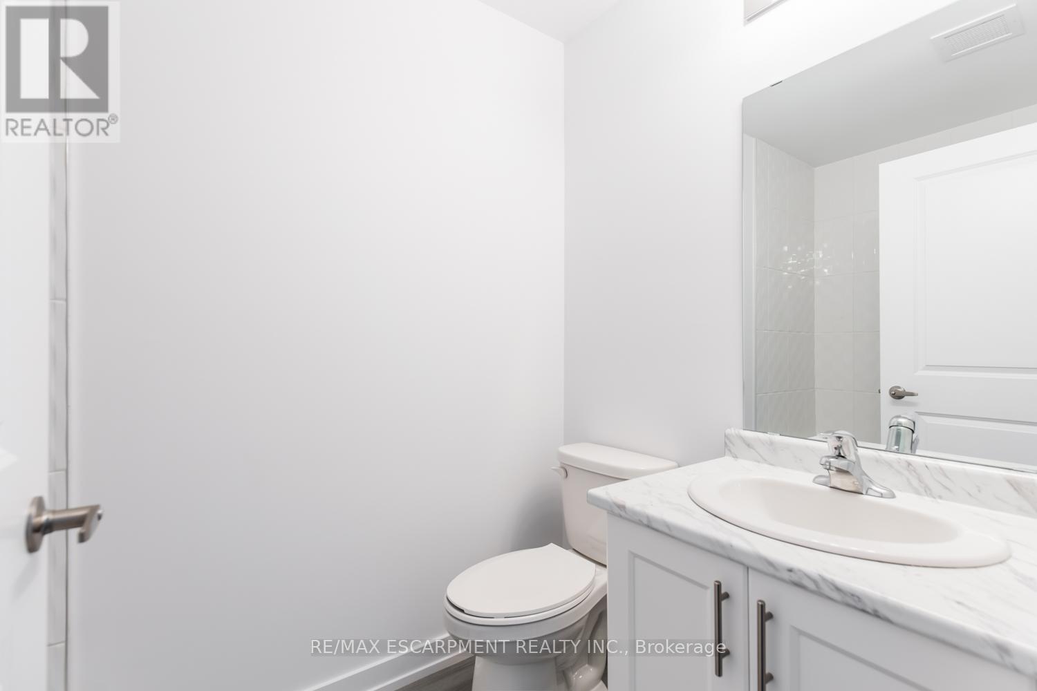 611 - 5055 Greenlane Road, Lincoln (Lincoln Lake), Ontario  L0R 1B3 - Photo 22 - X12793254